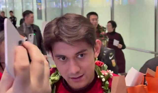 开云下载-莱切特周定洋再聚首，新鹏城升级2.0！深蓉大变脸 戴伟浚点太背了