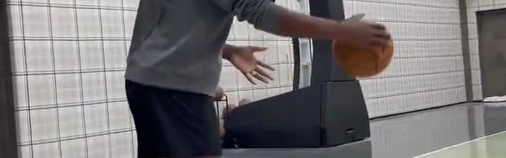 开云网站-恢复得这么好啊！受伤不足三个月 巴特勒已经开始试射三分了